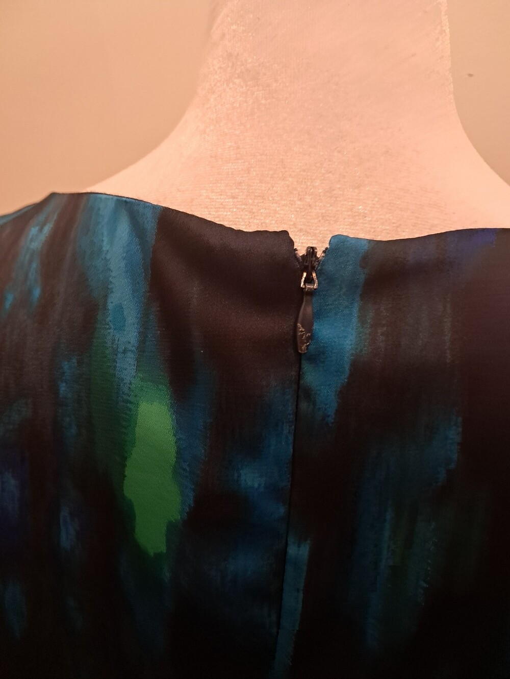 Tahari Sheath Dress Women's 8 Watercolor Multicolor Office Career Formal Evening - Picture 4 of 10